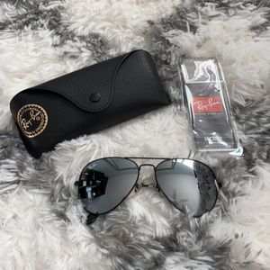 Ray Ban Aviators RB3026-Silver Mirrored